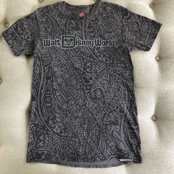 Walt Disney World Tshirt Mickey Mouse Print Small - Picture 2 of 6